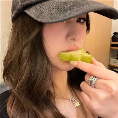 黑湖妖异